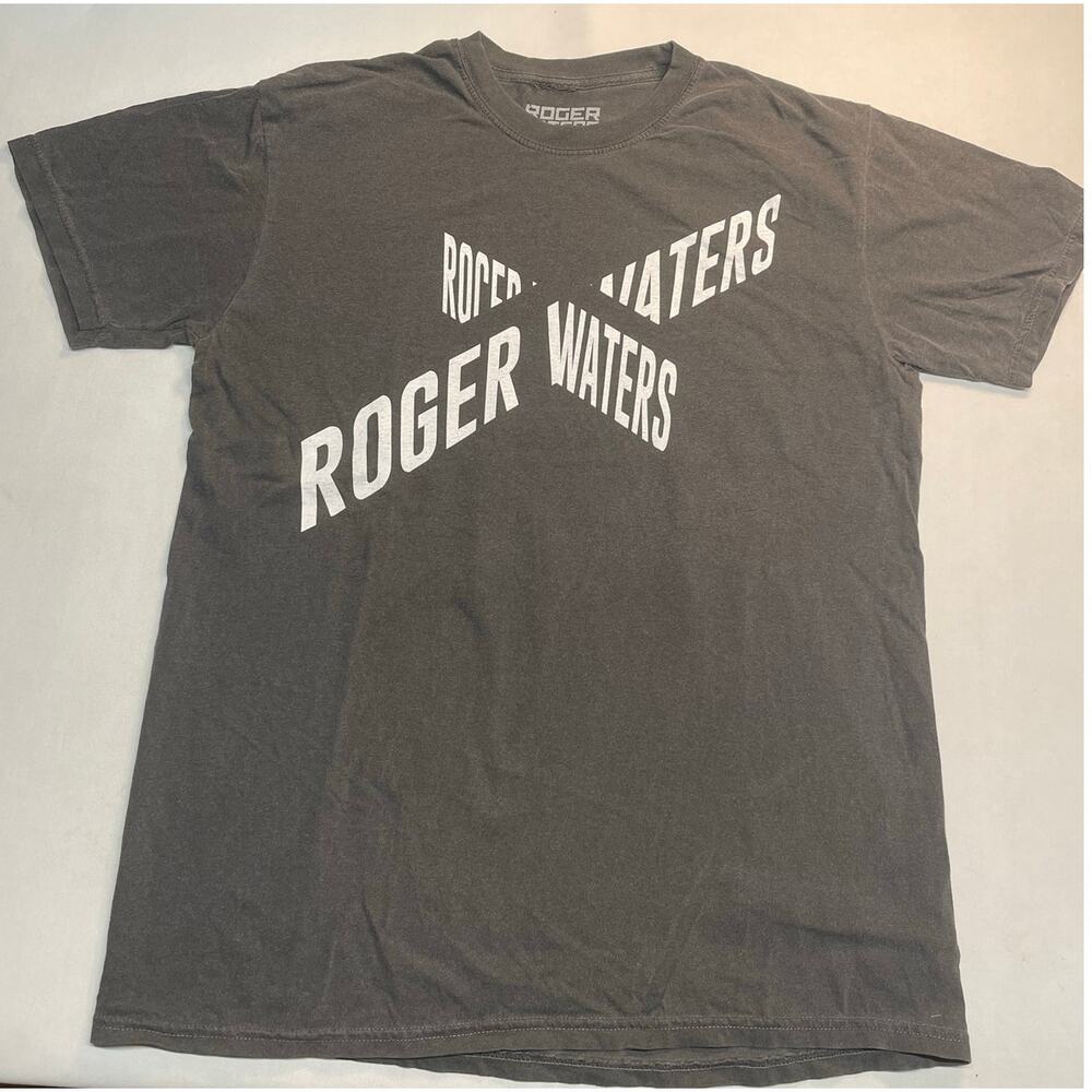 Roger Waters’ "This Is Not A Drill" 2022 North American Tour Tee size Lrg, NWOT